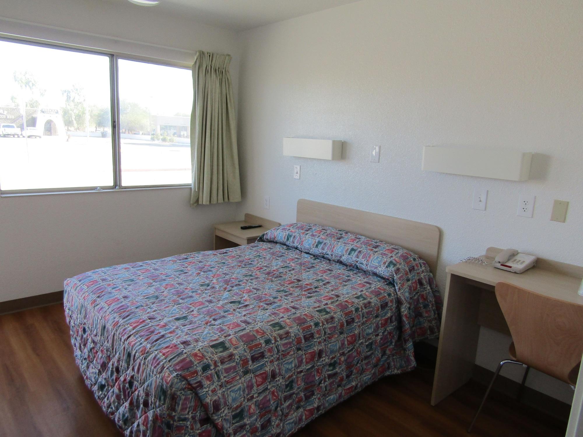 Budgetel Inn & Suites Yuma Exteriör bild