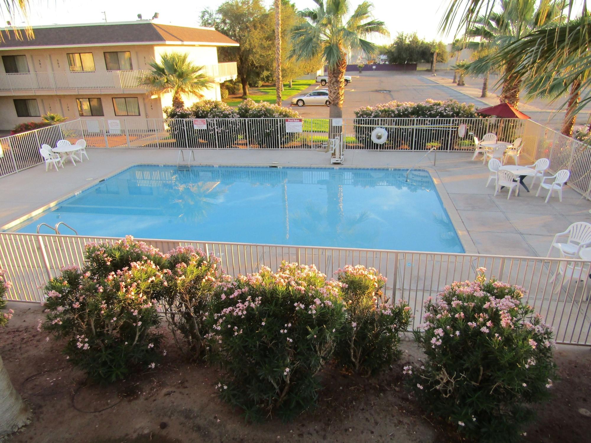 Budgetel Inn & Suites Yuma Exteriör bild