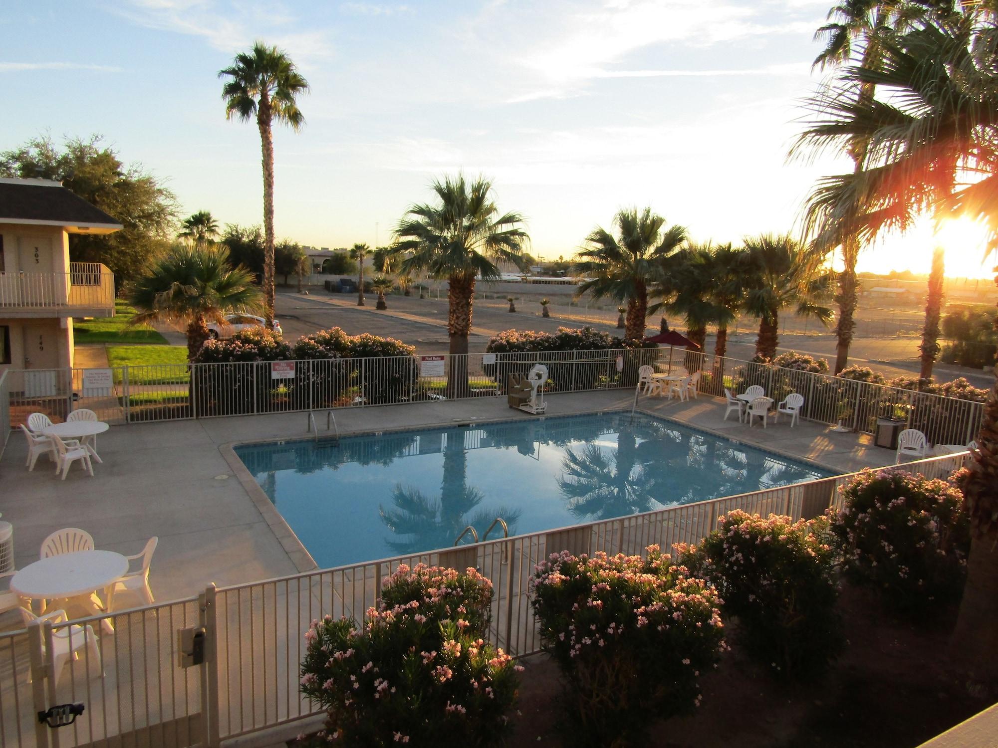 Budgetel Inn & Suites Yuma Exteriör bild