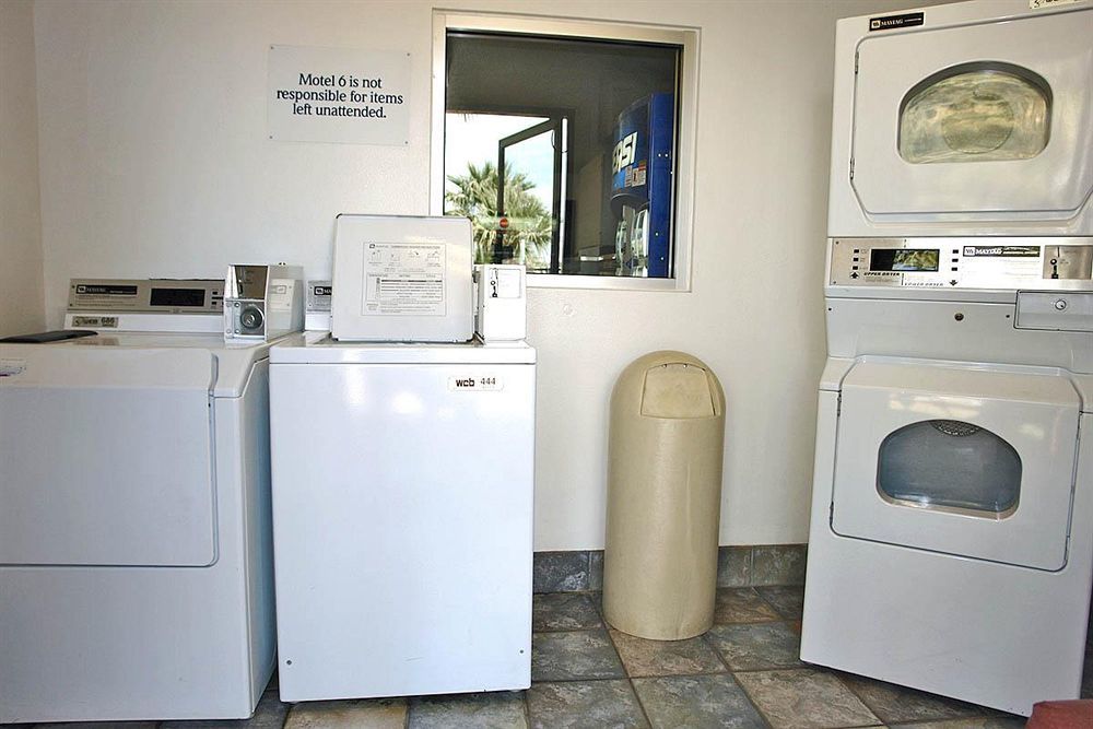 Budgetel Inn & Suites Yuma Exteriör bild