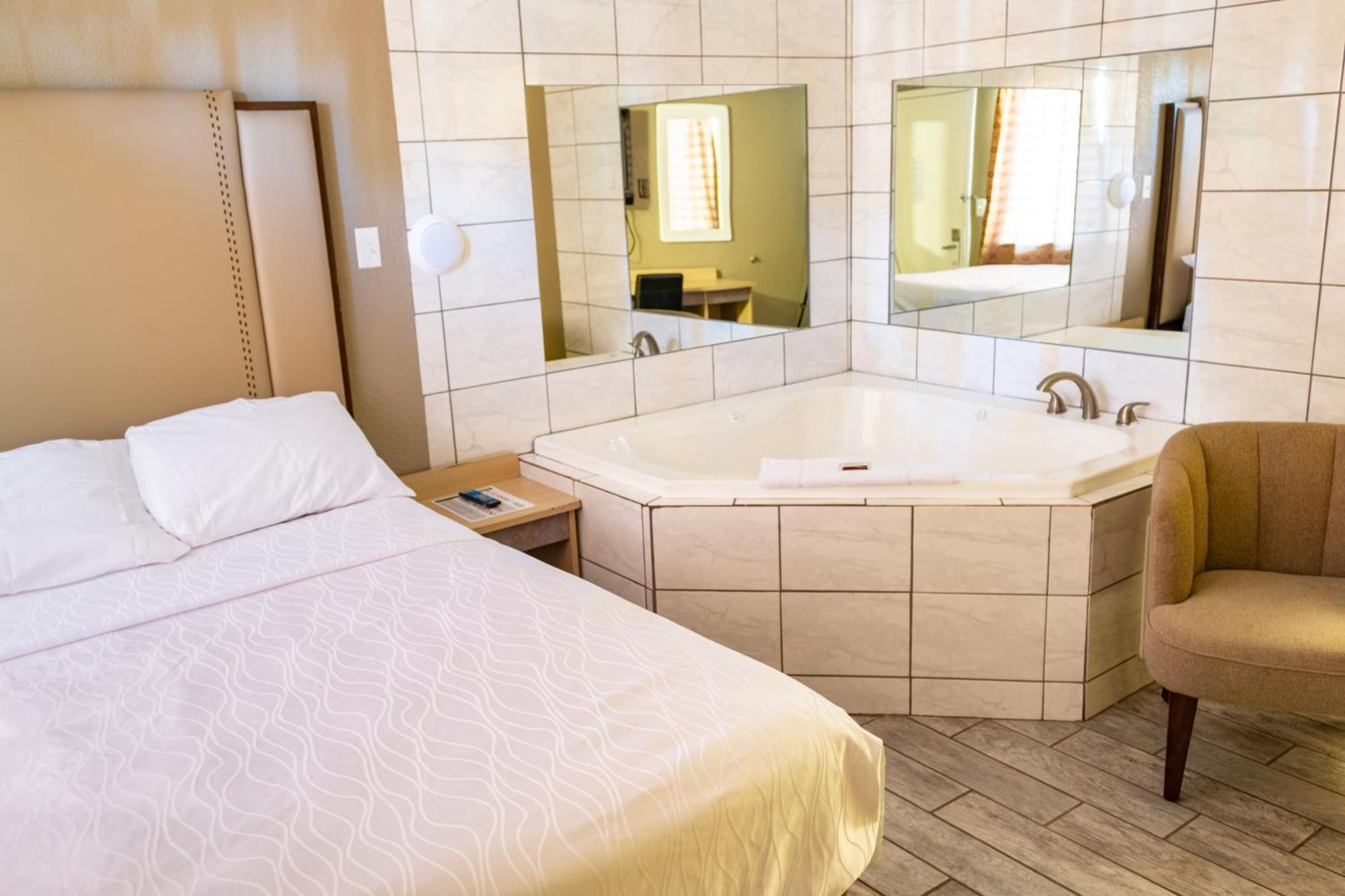 Budgetel Inn & Suites Yuma Exteriör bild