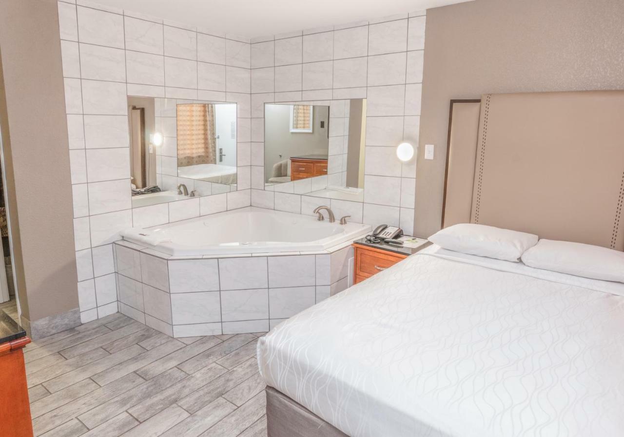 Budgetel Inn & Suites Yuma Exteriör bild